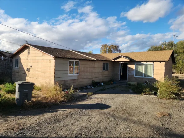 251 Hoffer Road, Wapato, WA 98951