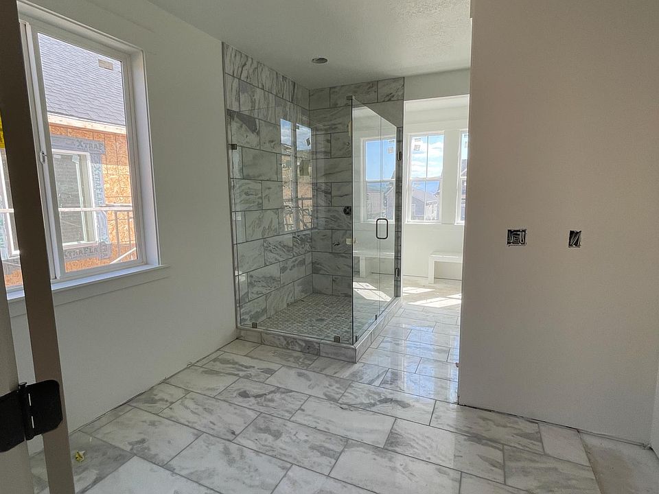 2nd image of 1475 Jerry Gertsch Ln