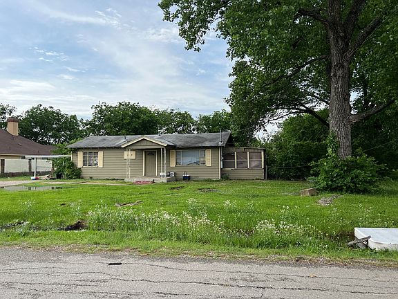 2nd image of 218 Beckley Side Dr