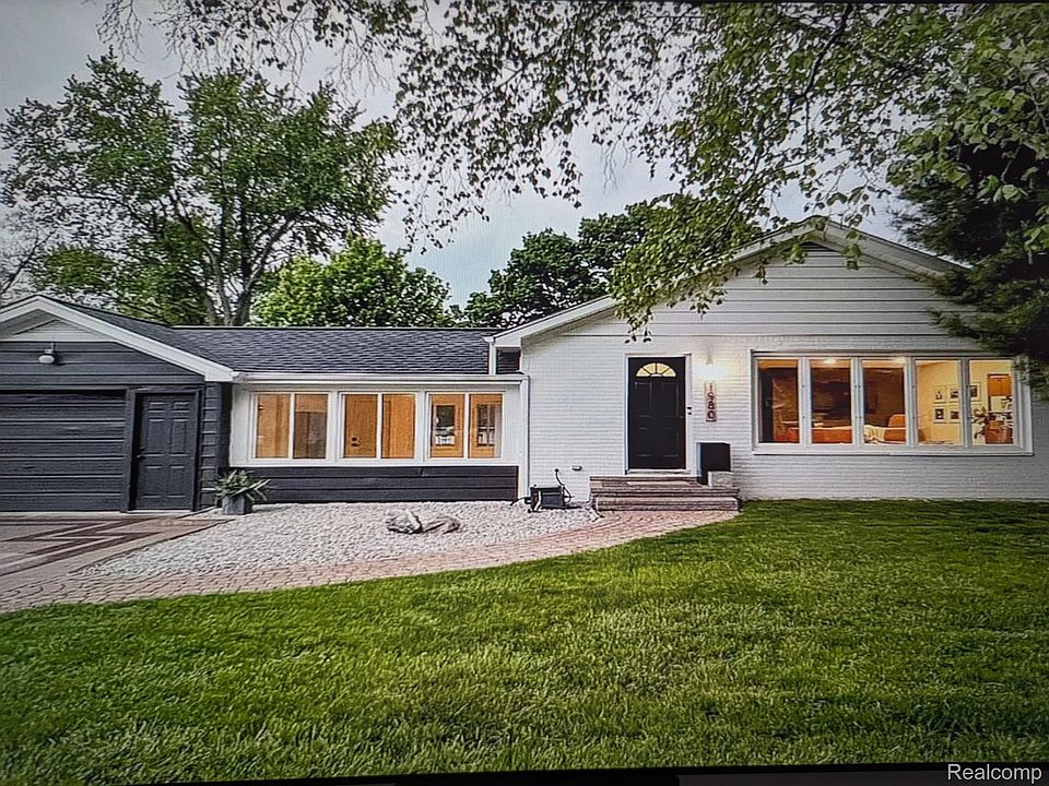 1st image of 1980 Woodland Ave