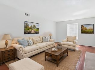 5232 Fleetwood Oaks Ave APT 216, Dallas, TX 75235