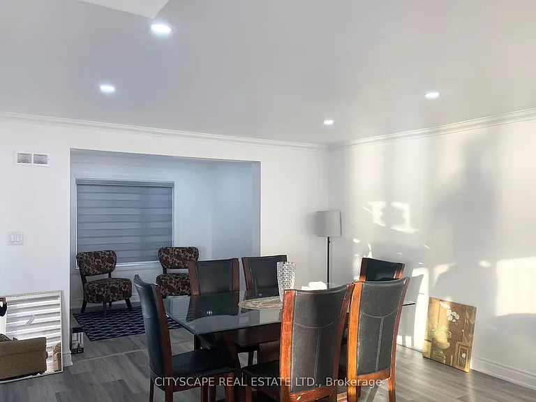 48 Seabreeze Cres — Photo 8