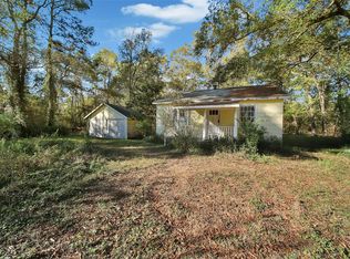 709 Magnolia Blvd, New Caney, TX 77357