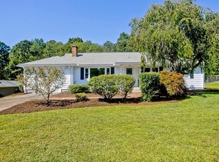 62 Norwich Rd, Ludlow, MA 01056