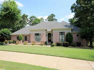 24 Margeaux Dr, Little Rock, AR 72223