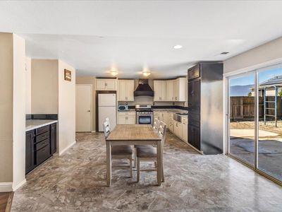 1037 Vista Ave, Soledad, CA, 93960