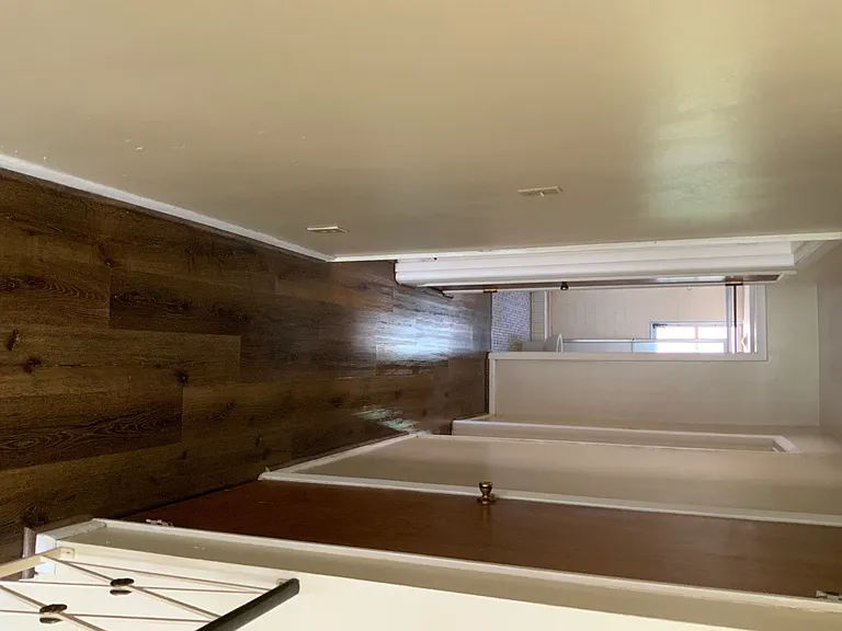 2534 Vera Ave — Photo 8