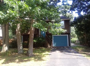 138 Spring Grove Ave, Warwick, RI 02889