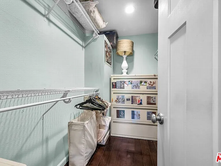 501 Palisades Dr #221 — Photo 11