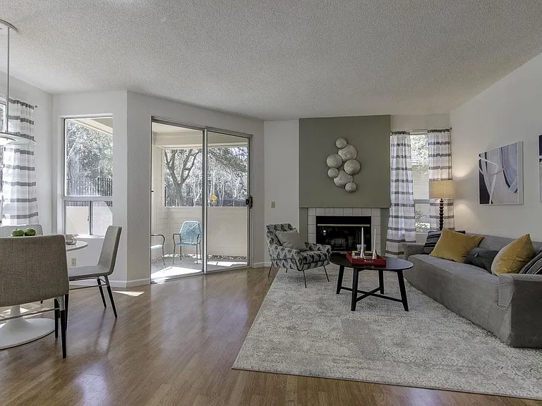 5238 Tacoma Cmn — Photo 2