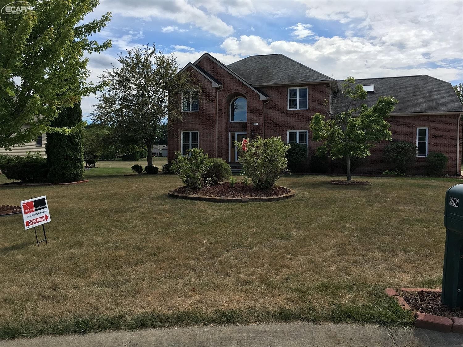 5298 Wyndemere Sq, Swartz Creek, MI 48473 Zillow