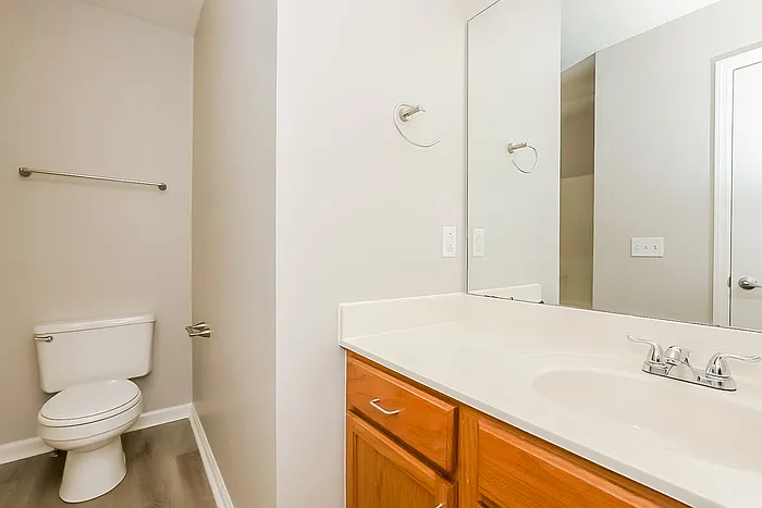 1031 Heydel Cir — Photo 15