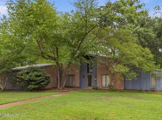 5422 River Thames Rd, Jackson, MS 39211
