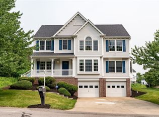 128 Cardinal Cir, Pittsburgh, PA 15237