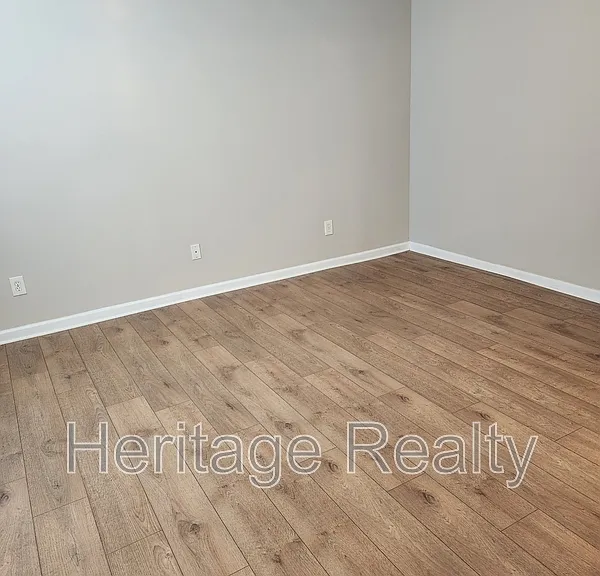 4820 Poplar Crest Way — Photo 9