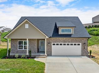 230 Sugar Maple Trl, Lenoir City, TN 37771