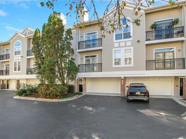 4250 River Green Dr NW APT 411, Atlanta, GA 30327