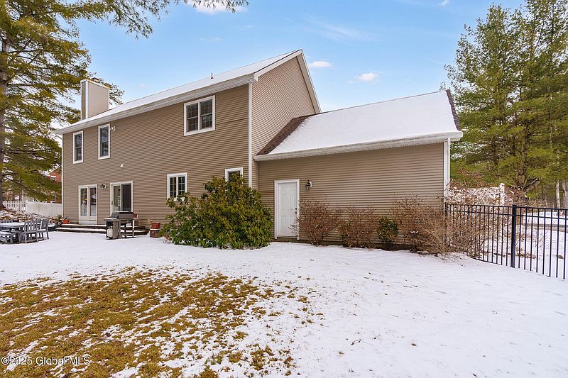 4th image of 5 Prestwick Drive
