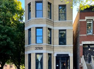 3765 N Kenmore Ave #1W, Chicago, IL 60613