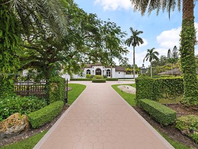5770 SW 114th Ter, Pinecrest, FL, 33156