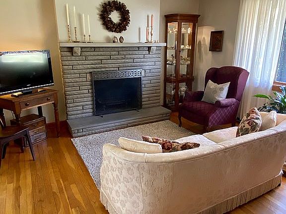 Wood burning fireplace