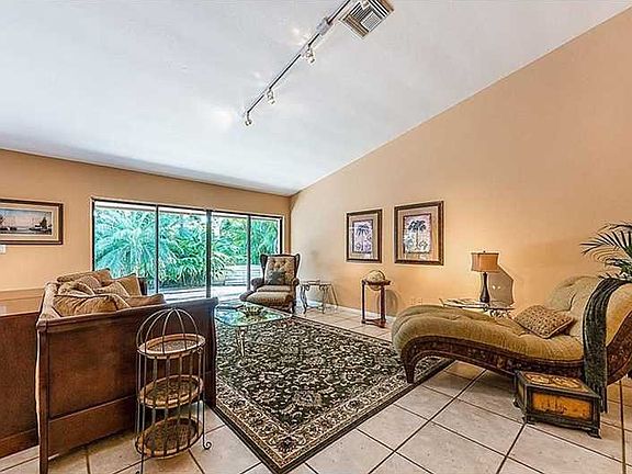 5th image of 8200 SW 160th St