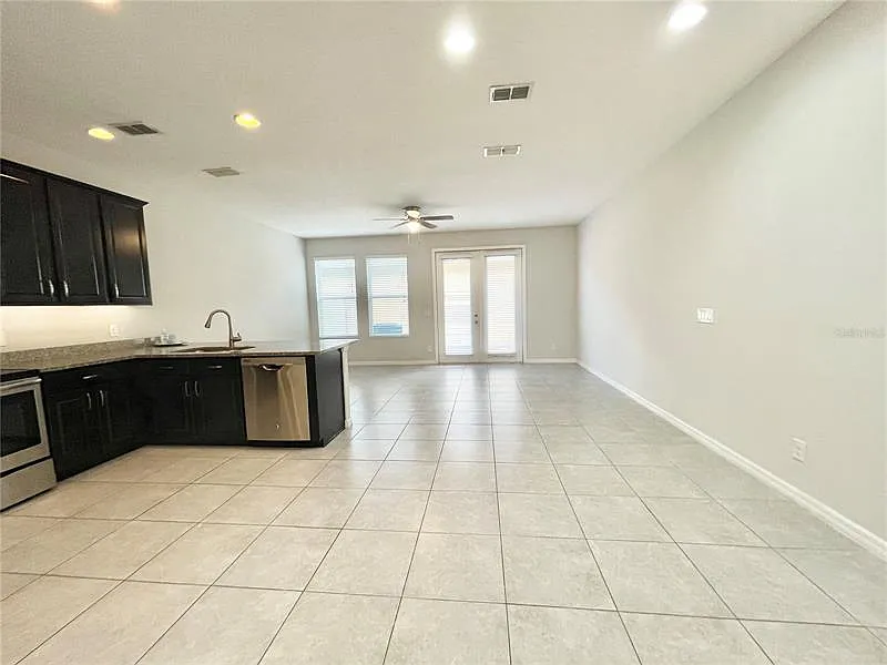 11428 Center Lake Dr — Photo 3