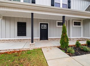 26 Tiree Dr, Bella Vista, AR 72715
