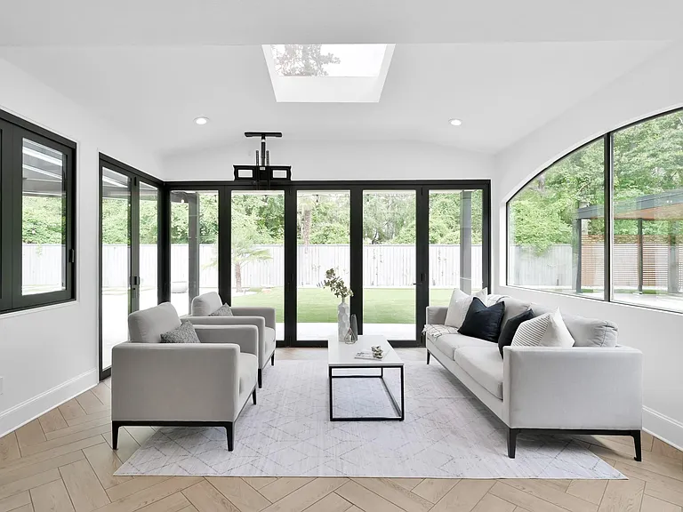 35 Fernglen Dr — Photo 15