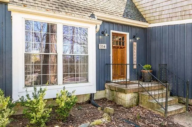 3 bed, 2068 sqft, $2,600 — Photo 3
