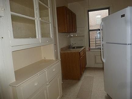 1st image of 101 Elm Ave APT 2B