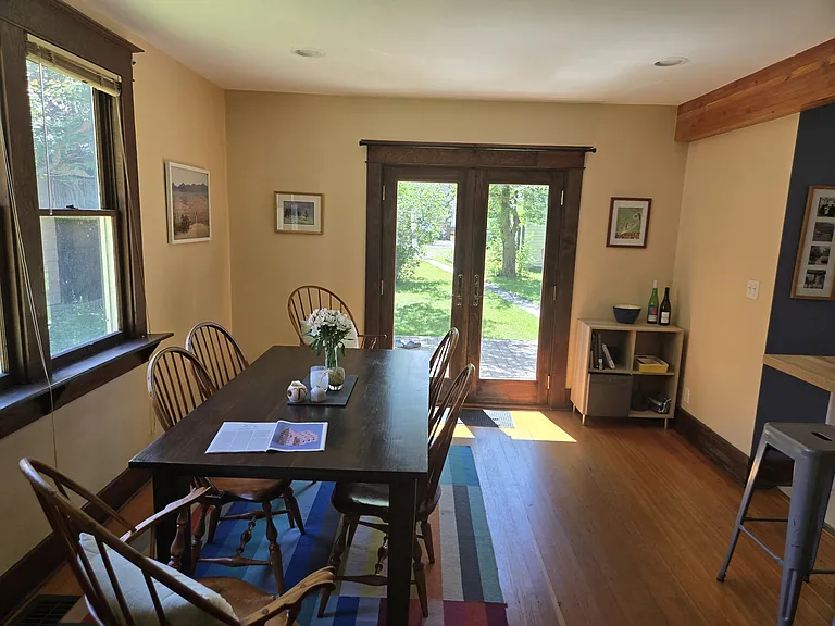 422 W Babcock St — Photo 7