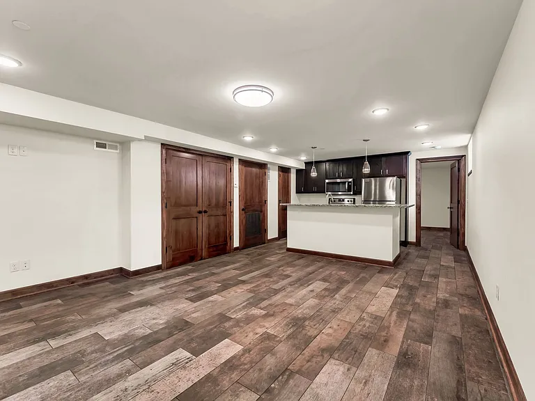 Beverly Lofts — Photo 7