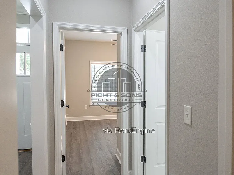 2917 Grady Rd #B — Photo 13