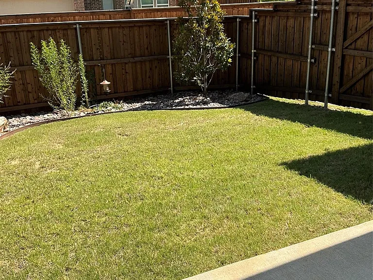 2195 English Ivy Rd — Photo 11
