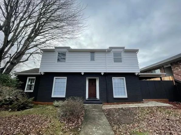 4762 SE Stark St, Portland, OR 97215