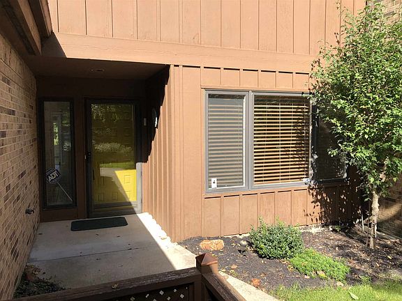2nd image of 1727 W North Shore Dr