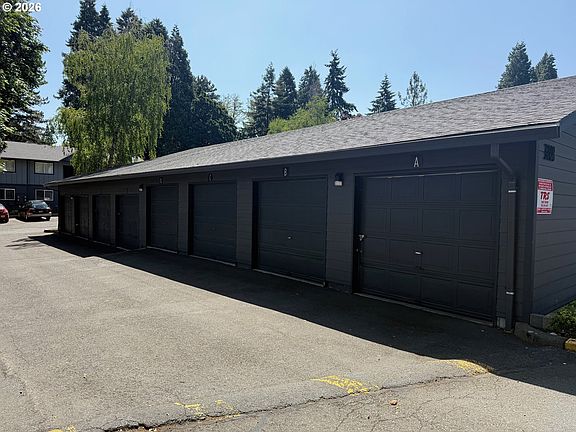 2nd image of 3872 Liberty Rd S