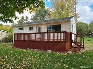 12220 N State Rd, Otisville, MI 48463