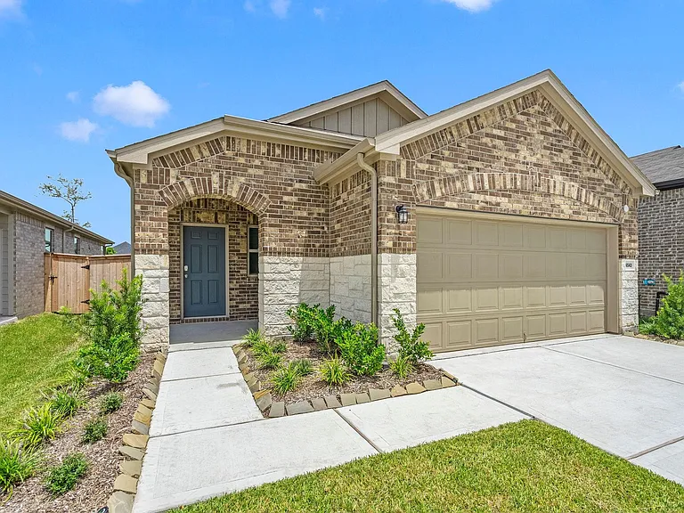14543 Cedar Ledge Ln — Photo 3