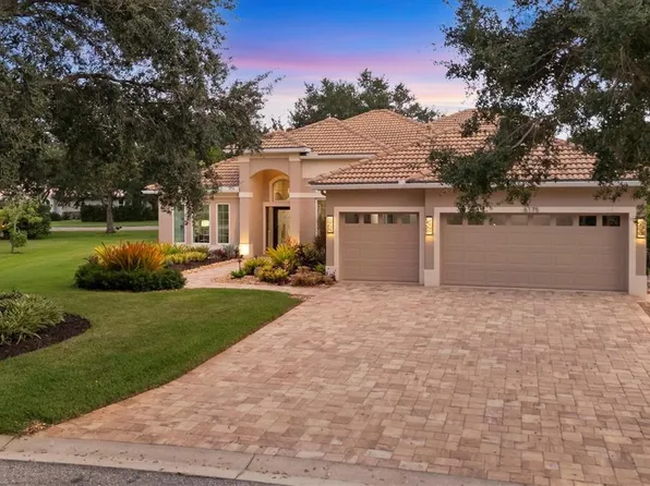 6175 Palomino Cir, Bradenton, FL 34201