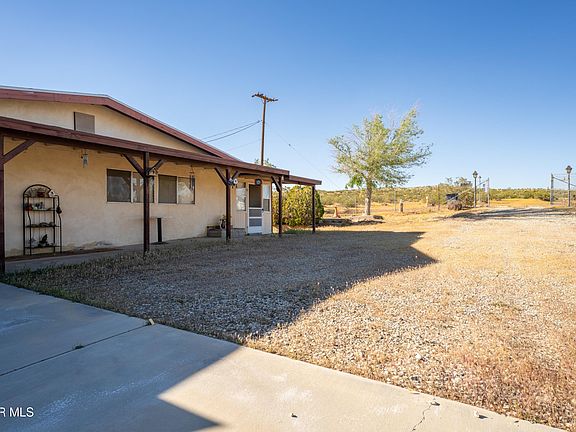 3rd image of 3322 Dawn Rd