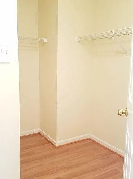 5208 Duke Ct — Photo 23