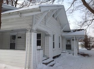 509 1/2 S Main St, Goshen, IN 46526