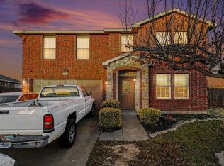 940 Mosaic Dr, Fort Worth, TX 76179