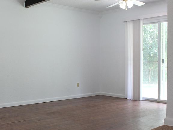 2nd image of 2221 Patou Dr