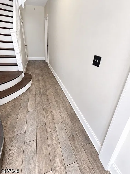 4 bed, 1.0 bath, $2,400 — Photo 4