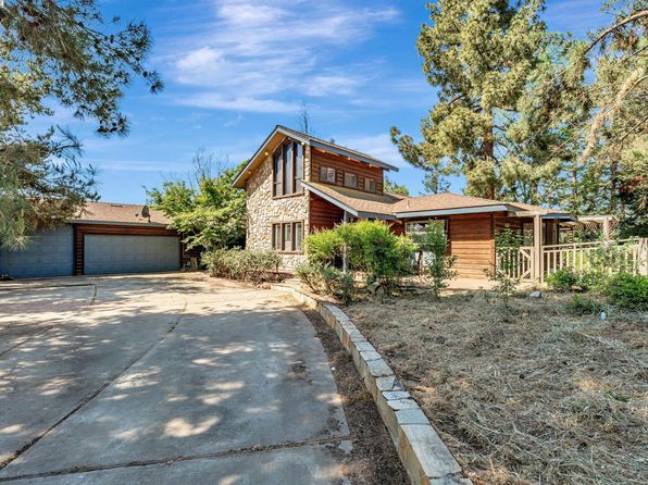 4607 Archerdale Rd, Linden, CA 95236