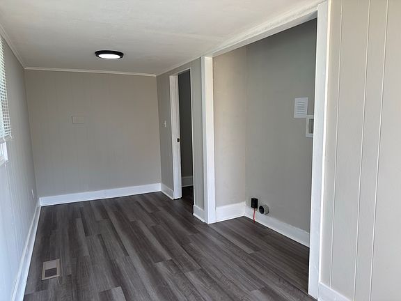 4th image of 2116 McCalla Ave