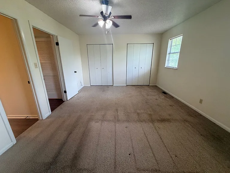2B Westbrook Cir — Photo 4